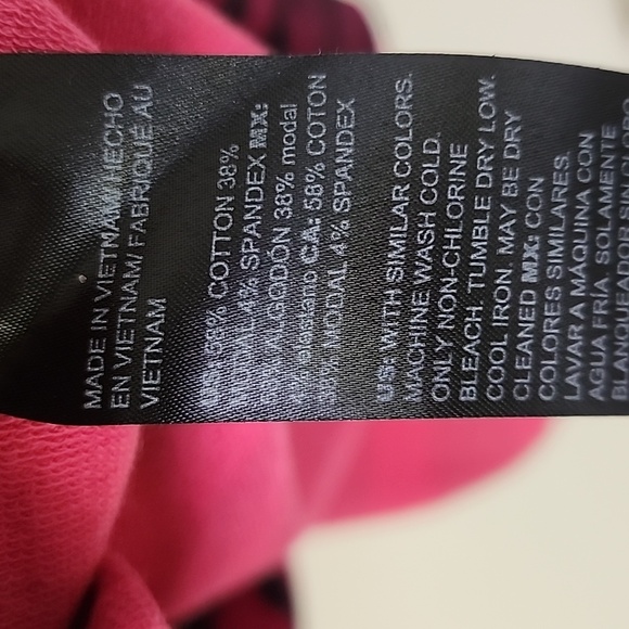 Chico's Zenergy Pink Black Zebra Stripes Sleeve Top 4 XXL (29) - Picture 6 of 7